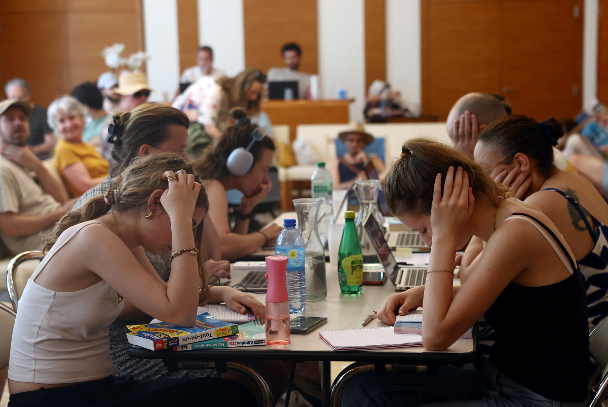 Une année d’apprentissage en plus : le CAE propose de réinvestir les économies liées à la baisse des élèves