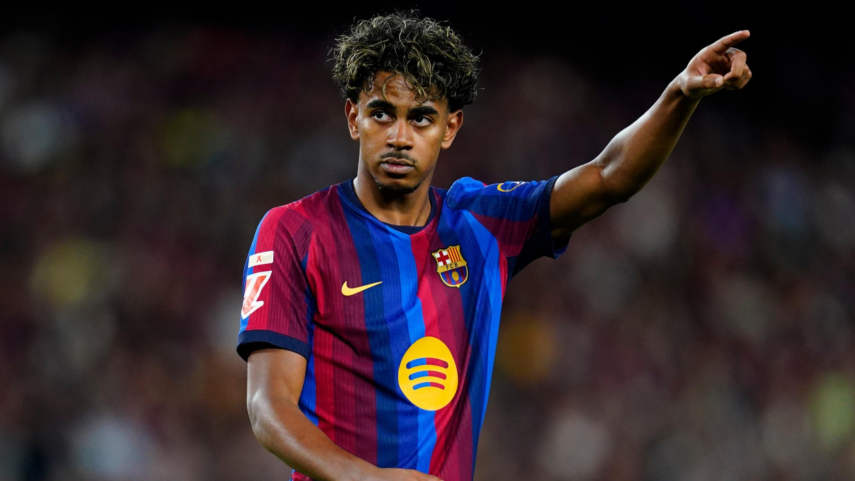 Ligue des champions : en vidéo, le geste de la soirée signé Lamine Yamal avec le Barça