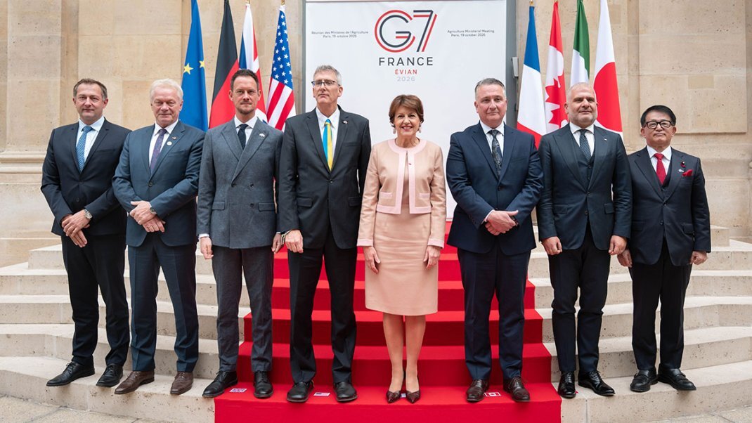 Agriculture : les ministres du G7 à Paris misent sur la santé des sols et les engrais